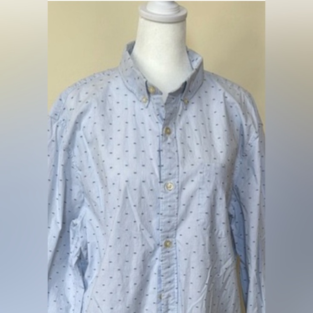 GAP - Men’s Standard Fit Stretch Button Down Shirt